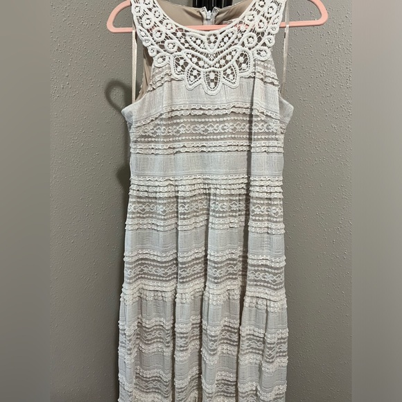 ELIZA J Ivory Lace Maxi Dress size 2P NEW - Picture 3 of 7